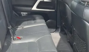 Toyota Land Cruiser 4.5 V8 VXR 2020 White