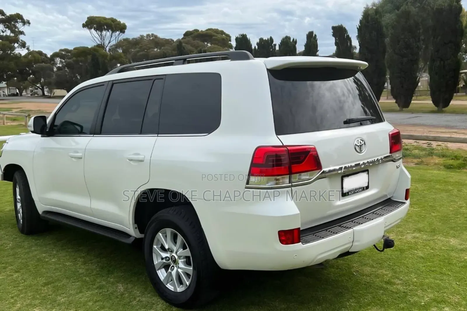 Toyota Land Cruiser 4.5 V8 VXR 2020 White