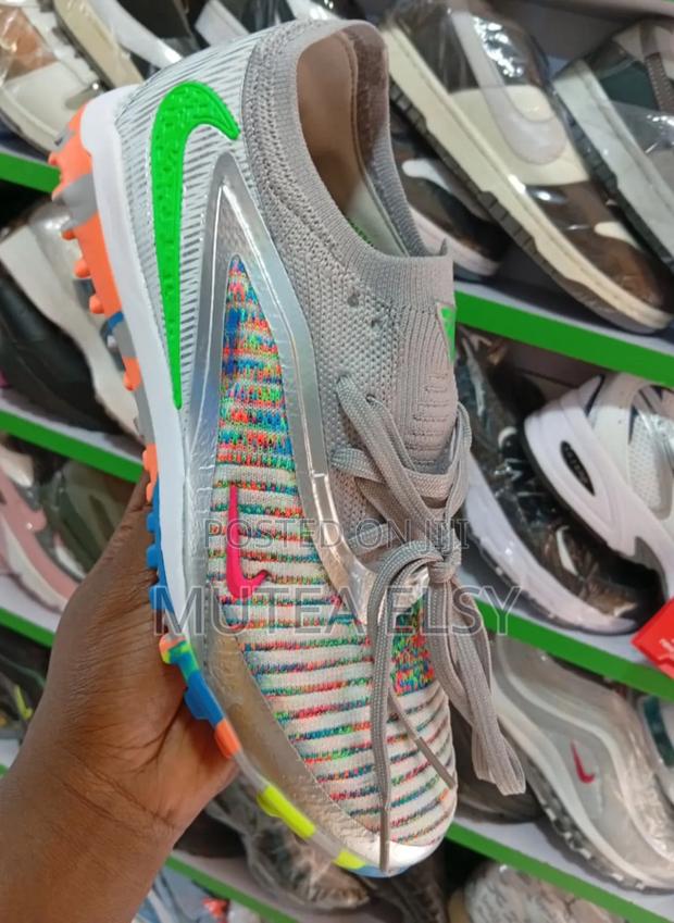 Nike Phantom 6 Elite Sneakers - main view