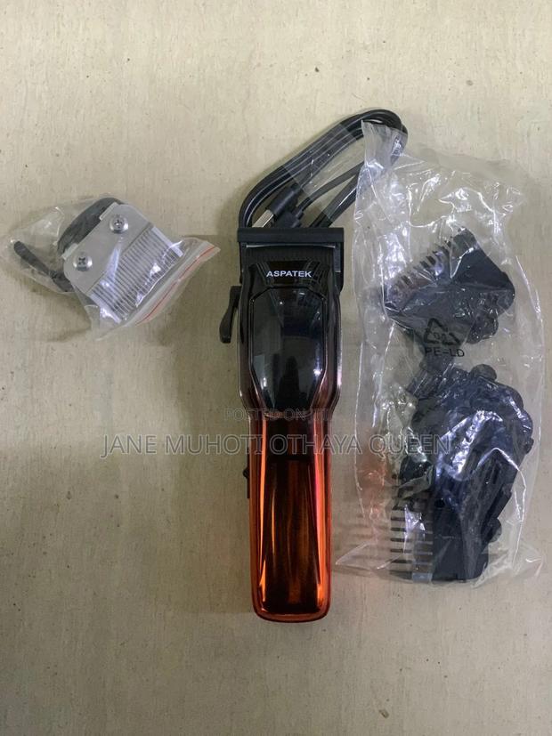 Rechargeable Professional Clipper - thumbnail 3