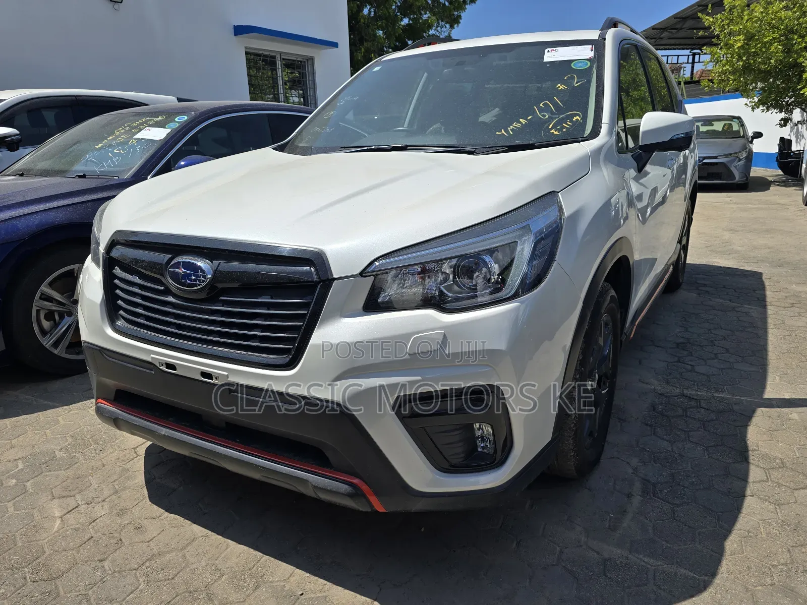 Subaru Forester Touring AWD 2019 White