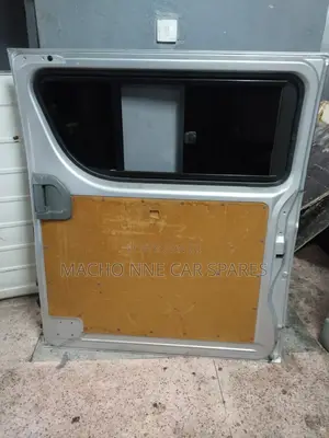 Toyota Hiace 7l Sliding Door RHS