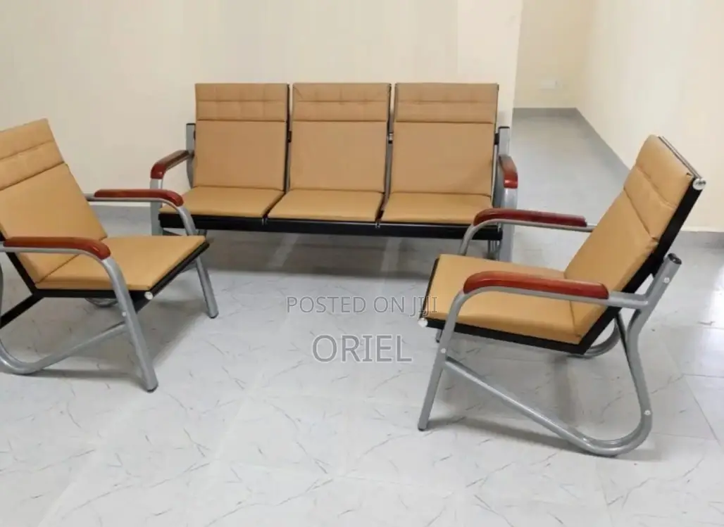 Office 5-Seater Bench : Brown 5 Seater Reception Waiting Sofa
