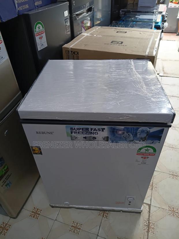 Rebune 150 Litres Deep Freezer - main view
