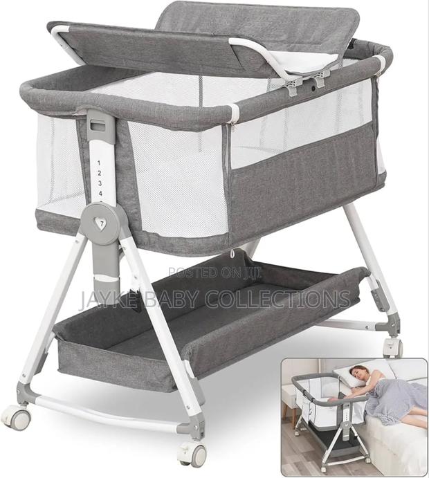 Newborn? Adjustable Rocking Cosleeper With Net, Changing Pad Wheels - thumbnail 3