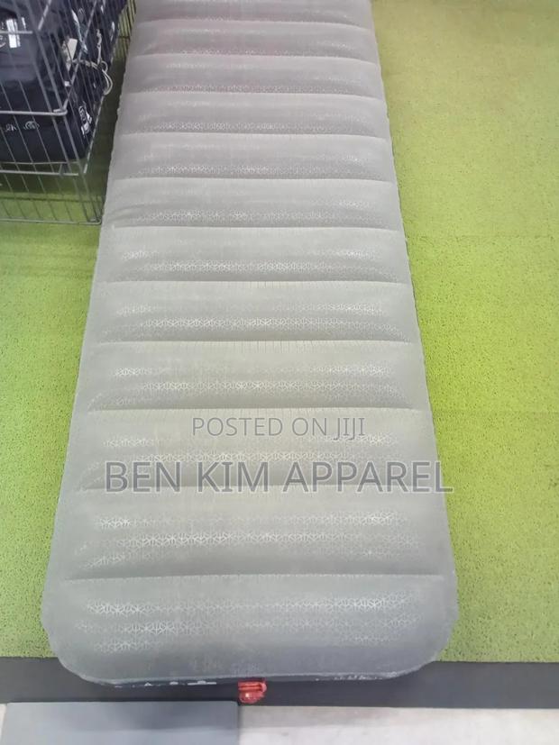 200cms by 70 × 17cm 1 Person Inflatable Camping Mattress 2.5kgs