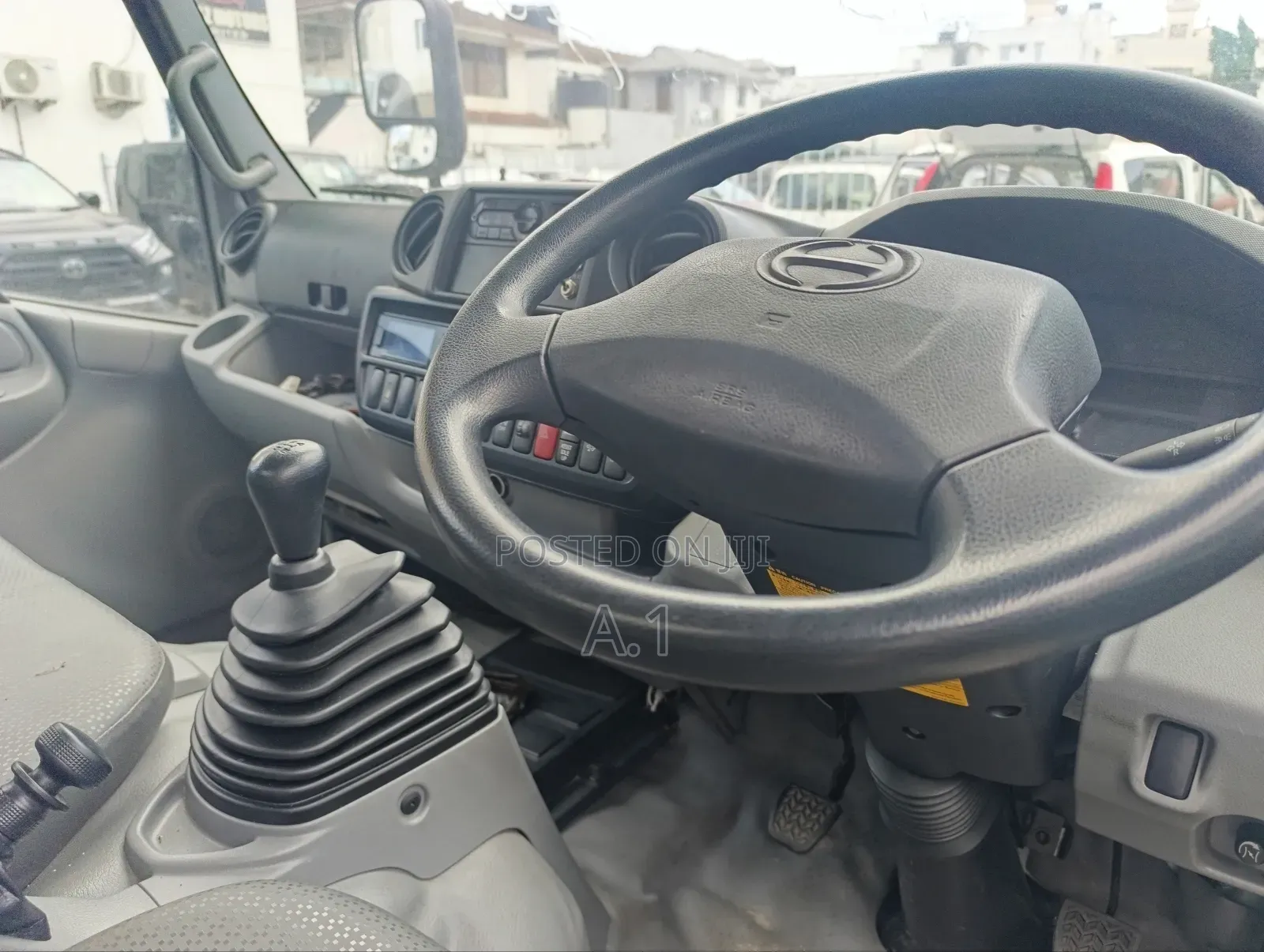 Hino Dutro Freezer Truck 2018 White