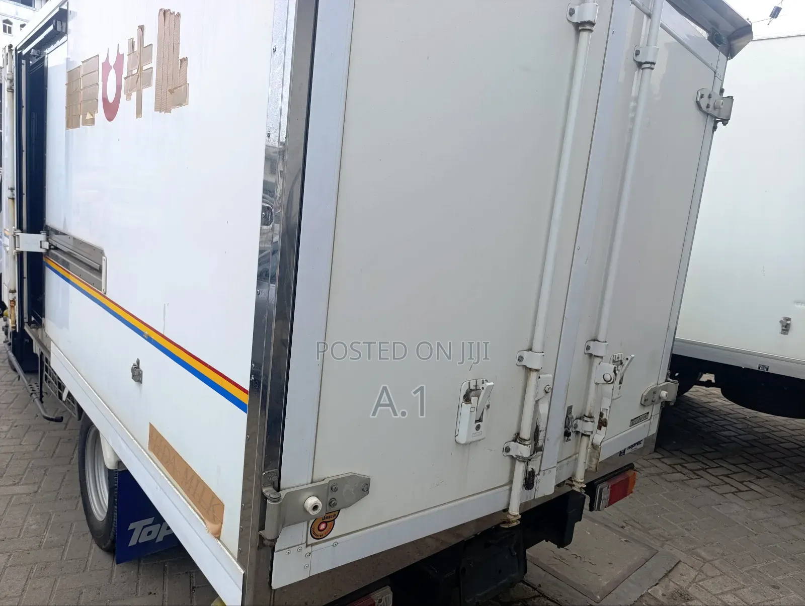 Hino Dutro Freezer Truck 2018 White