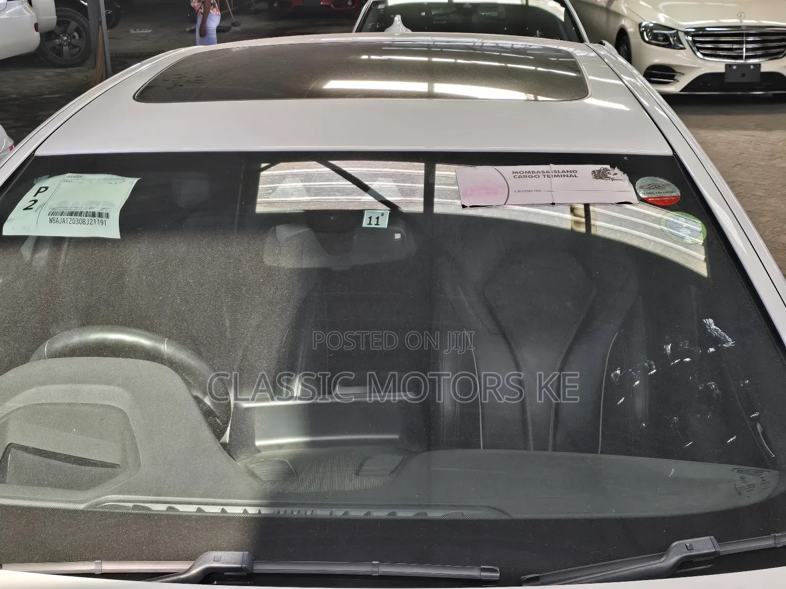 BMW 523i 2019 White