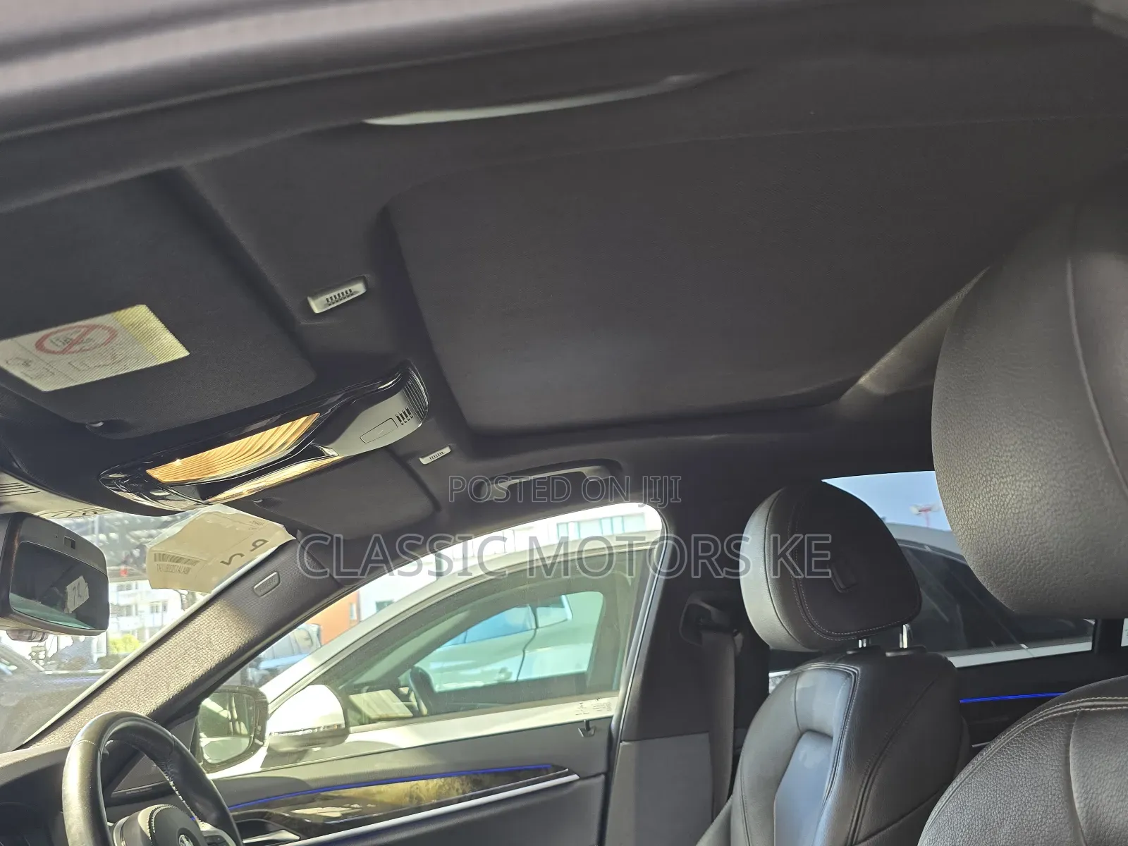 BMW 523i 2019 White