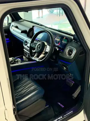 Mercedes-Benz G-Class 2019 White
