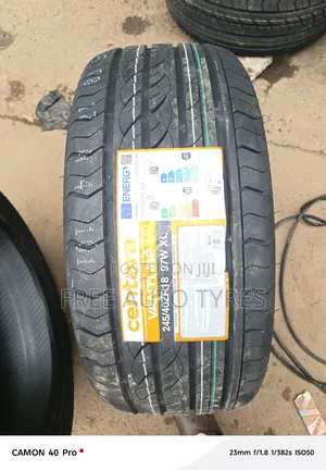 245/40r18 Centara