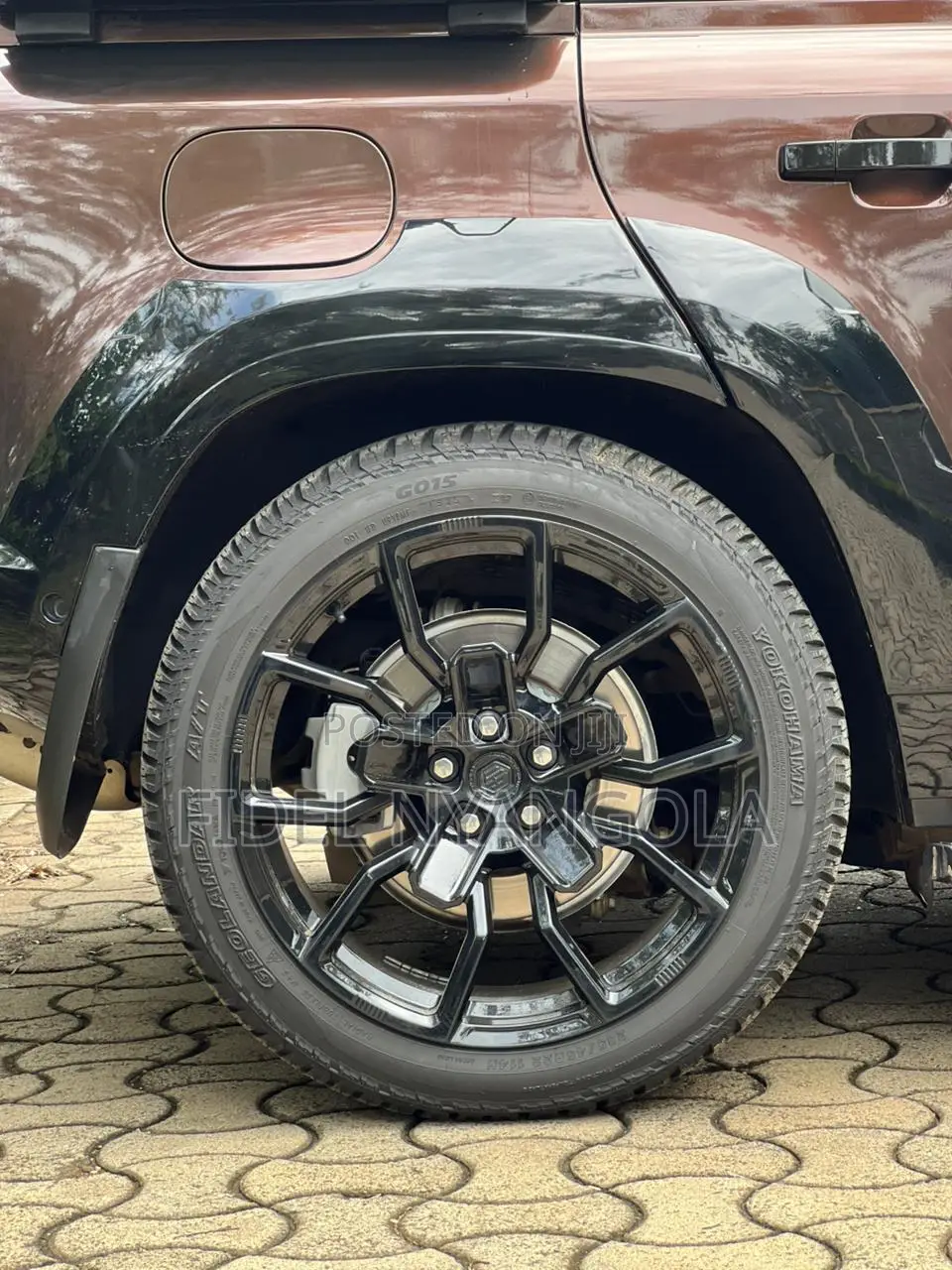 Land Rover Defender X-Dynamic HSE 2021 Black