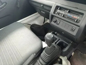 Daihatsu Hijet With Leaf Springs