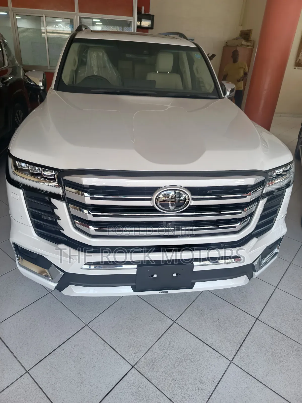 Toyota Land Cruiser 2019 White
