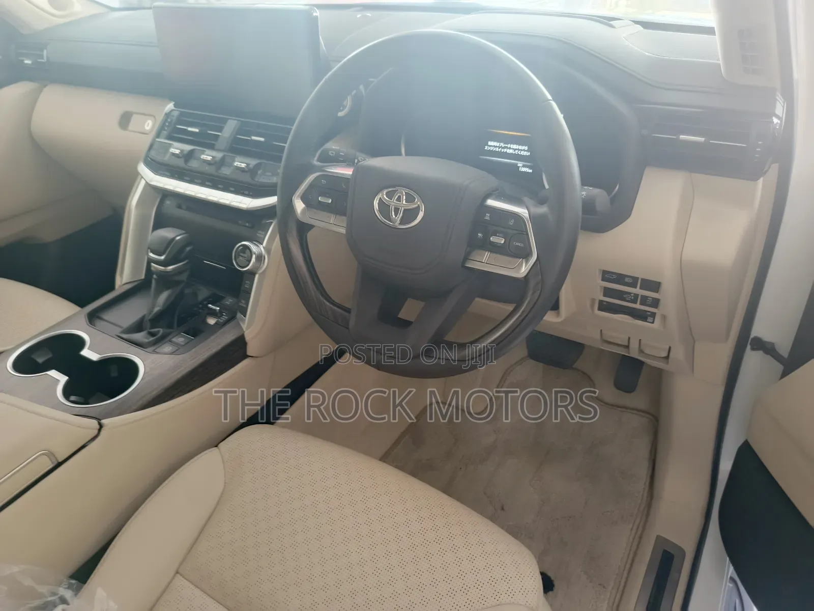 Toyota Land Cruiser 2019 White