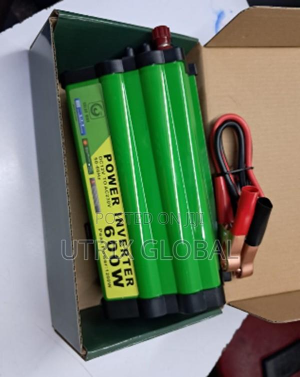 Pure Sine Wave 600w Solar Inverter Stable Power Supply