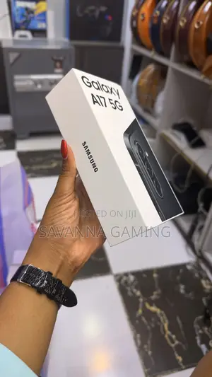 New Samsung Galaxy A17 5G 128 GB Black