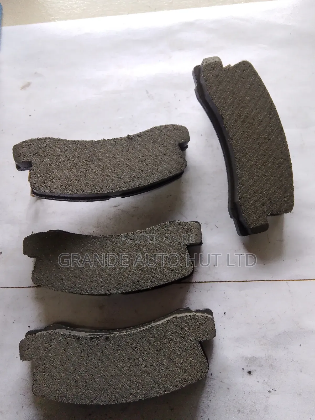 Rear Brake Pads for Toyota Harrier 2008 (Hi-Q Brand)