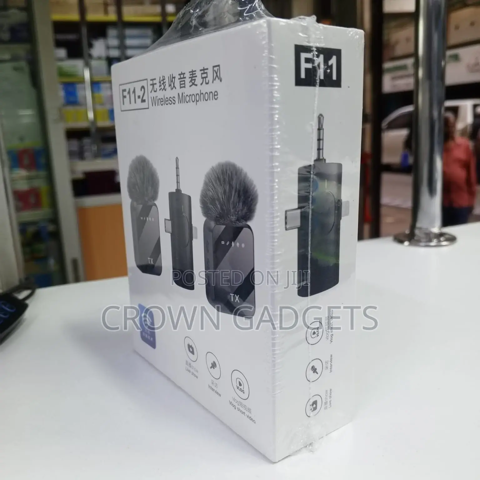 F11-2 2.4g Wireless Lavalier Microphone for Cameras