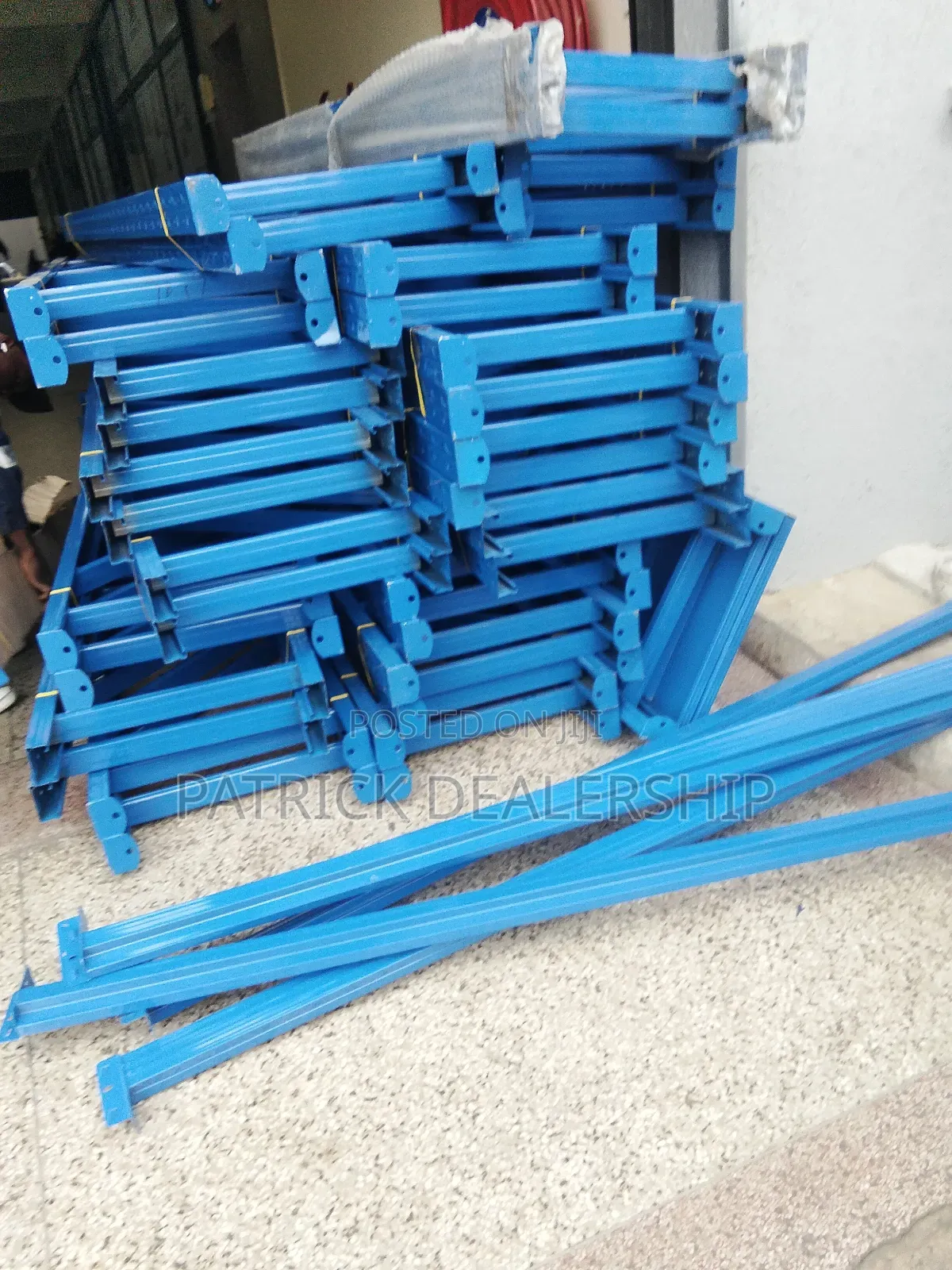 High Racking Level Industrial Shelves
