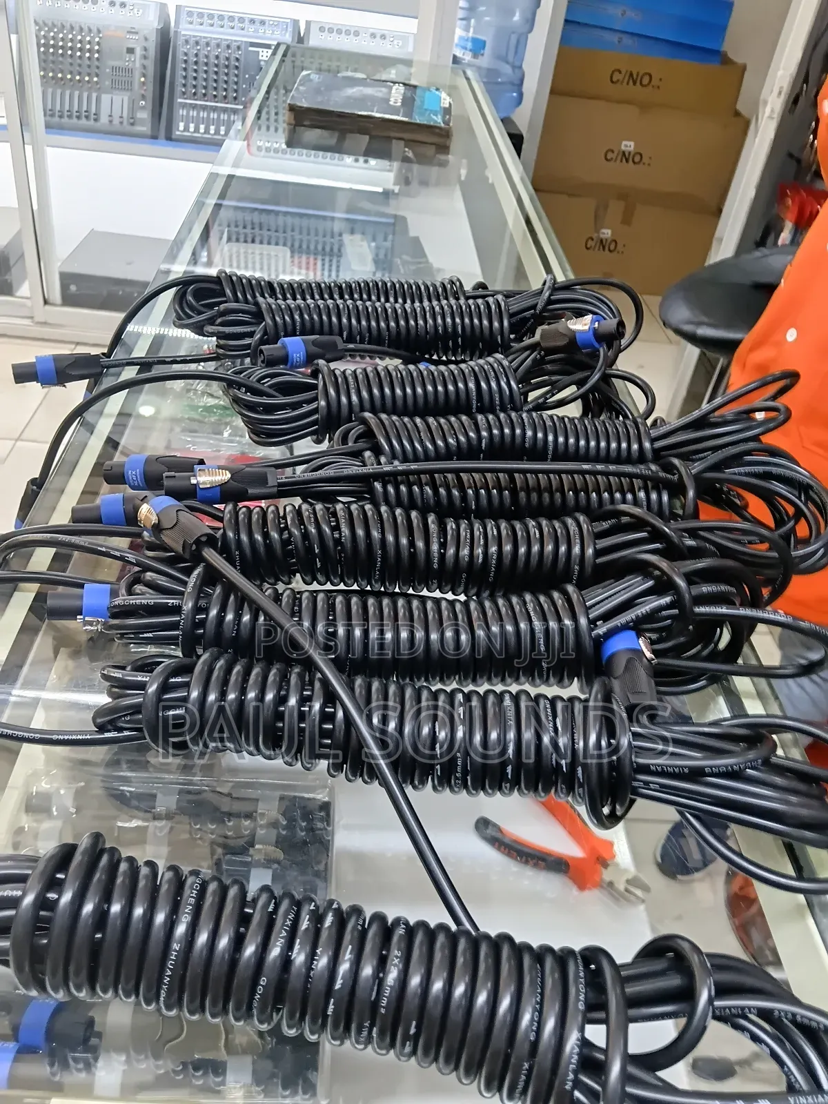 Coiled 10 Meter Speakon Speaker Cables