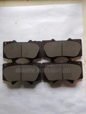 Front Brake Pads for Toyota Hilux New Model (Maruken Brand)