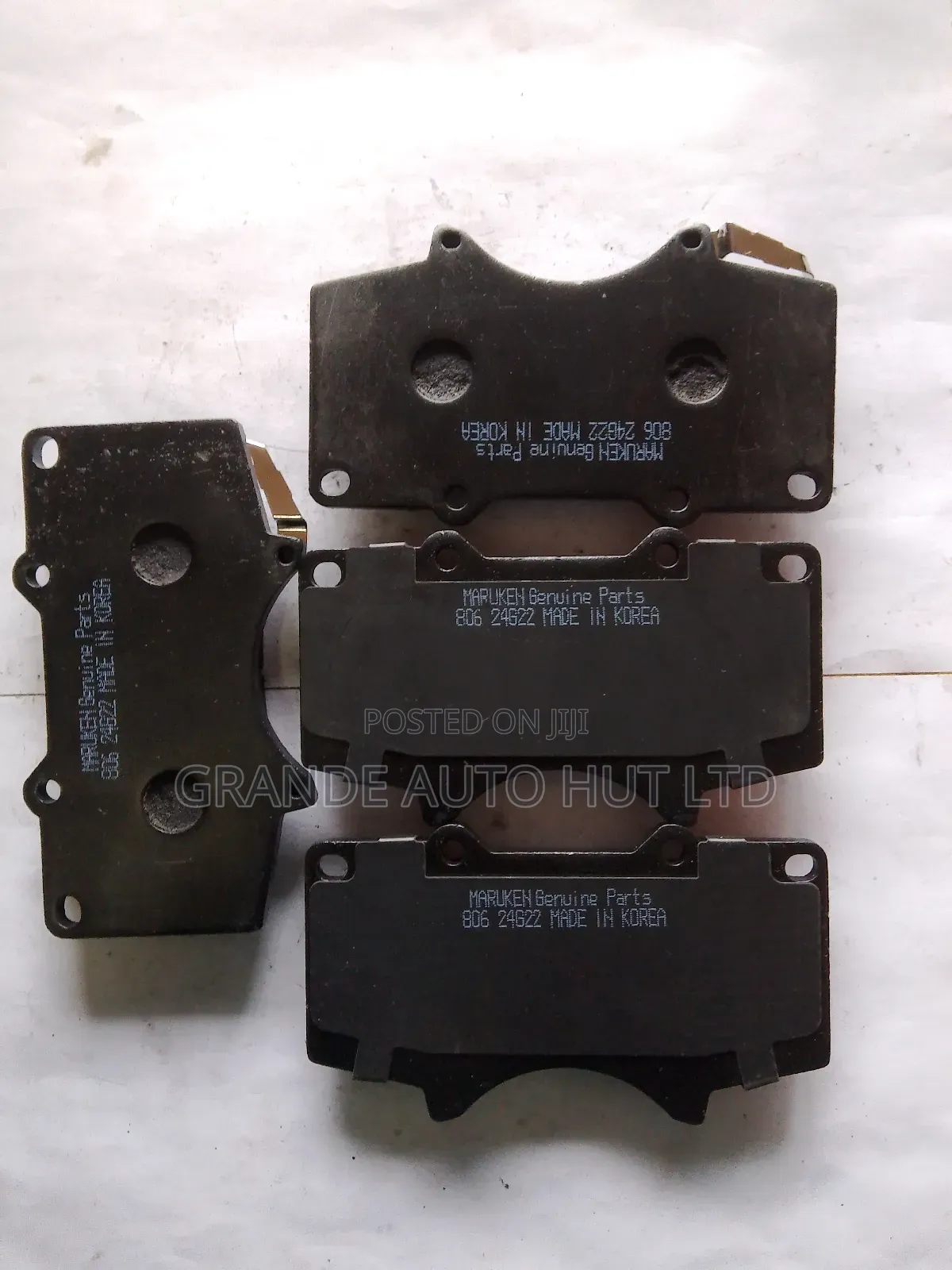 Front Brake Pads for Toyota Hilux New Model (Maruken Brand)