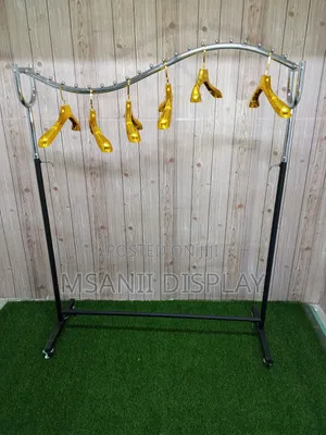 Wavy Clothes Rack