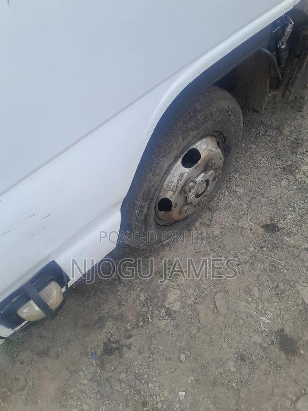 Mazda Titan - thumbnail 8