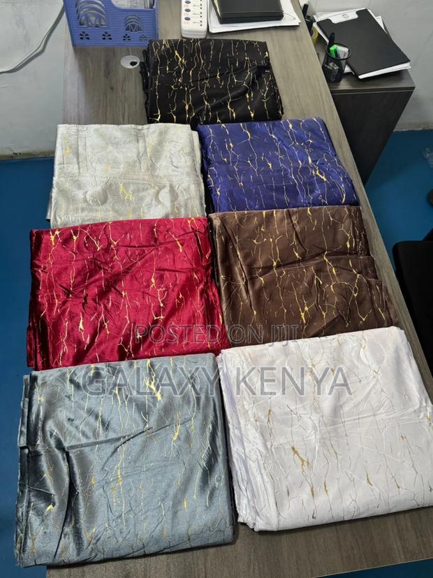 Multicolored Curtain Set - thumbnail 2