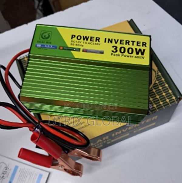 Small Size 300w Solar Inverter Powerful Backup Performance - main view