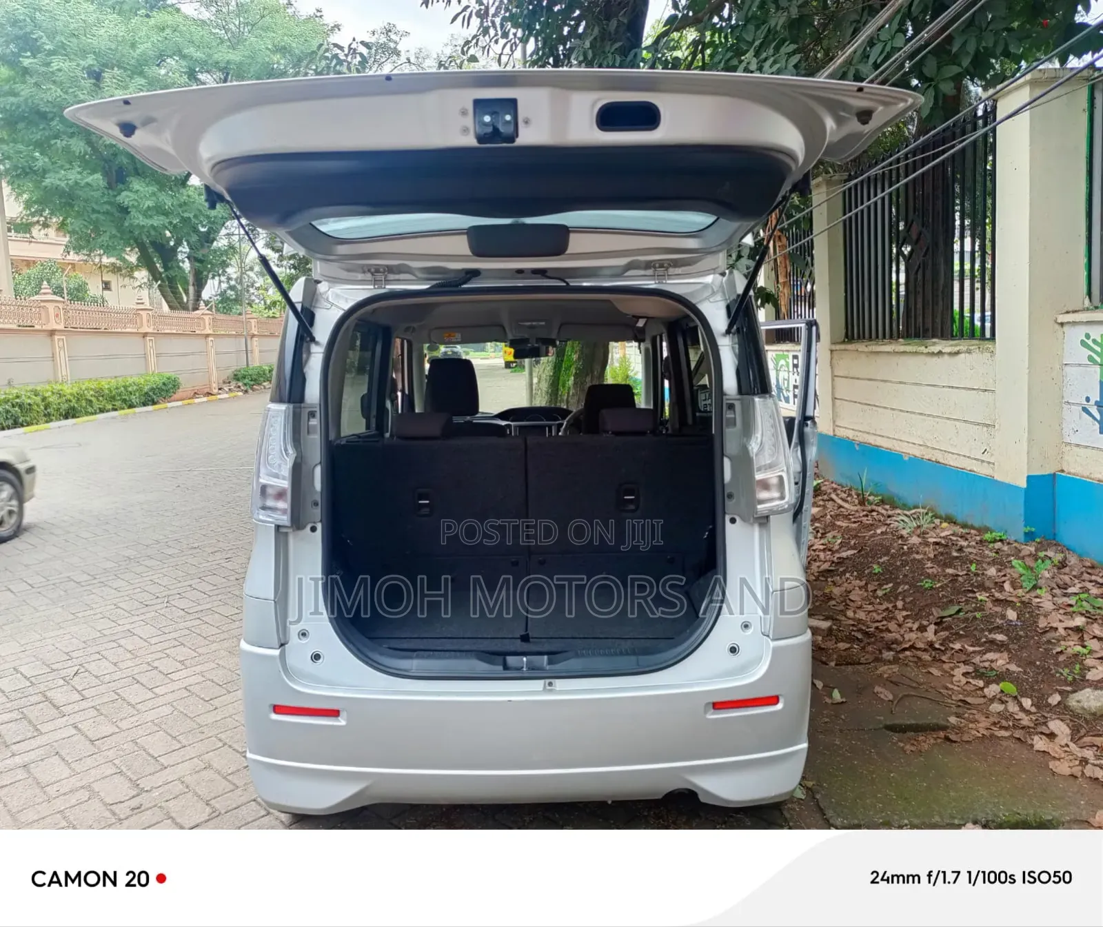 Suzuki Solio 2018 Silver