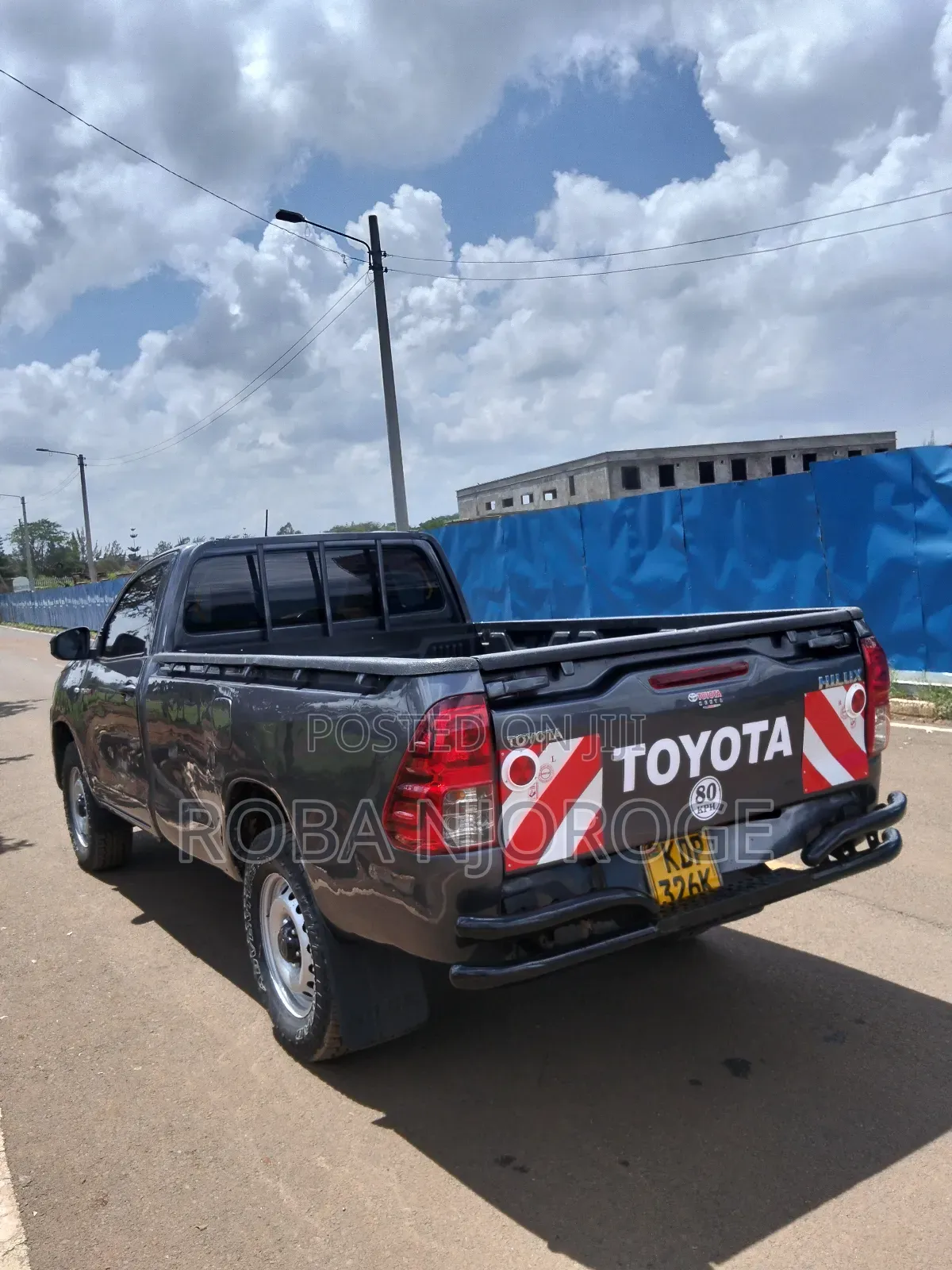 Toyota Hilux 2023 Matt Black