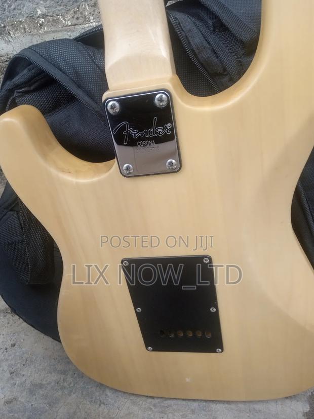 Solo Guitar and the Bag - thumbnail 5