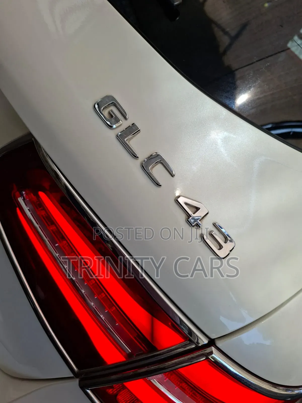 Mercedes-Benz GLC-Class 2019 White