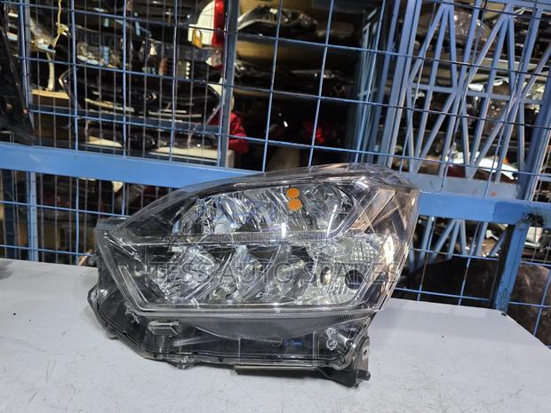 Daihatsu Mira 2018 Xenon Headlight