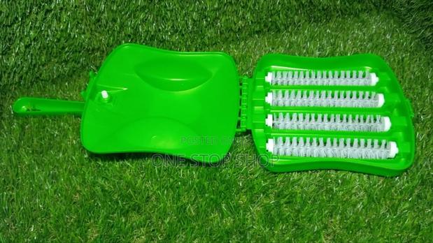 2pcs Handheld Carpet Roller Brush - main view