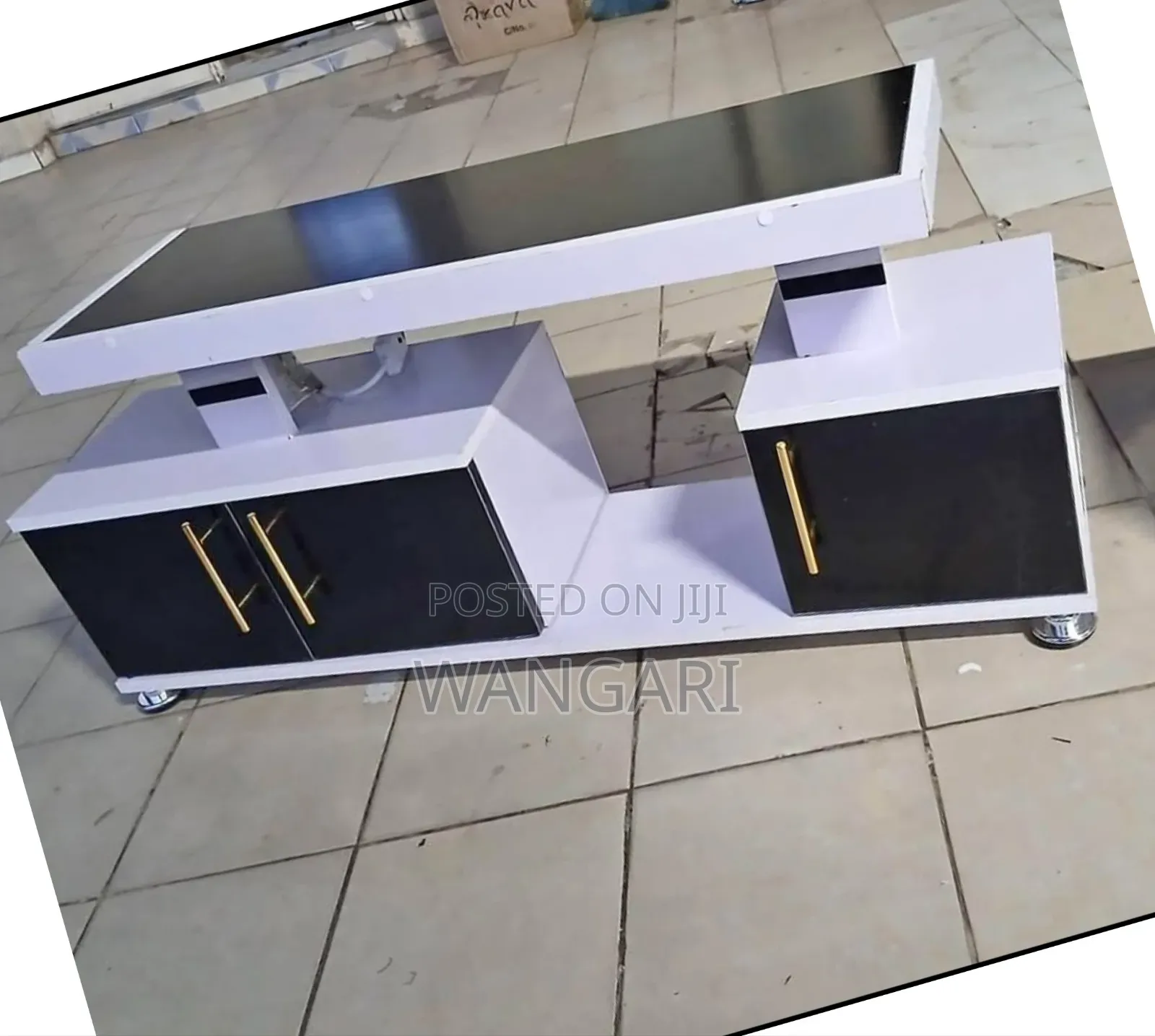 Brand New Instabul Tv Stand