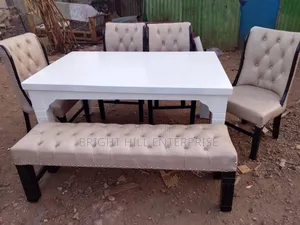 Cute 6 Sitter With a Bench Dining Tables