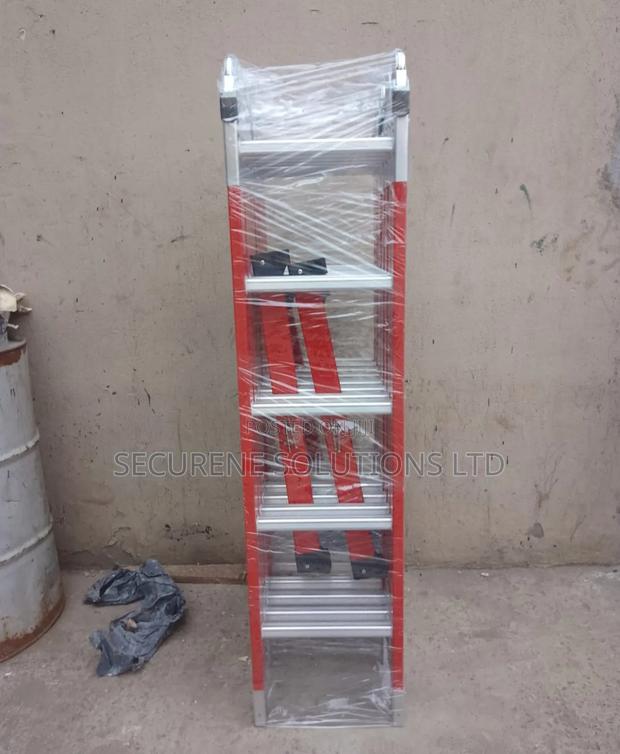 4by5/20ft/5.7meters Fibreglass Multipurpose Ladder - main view