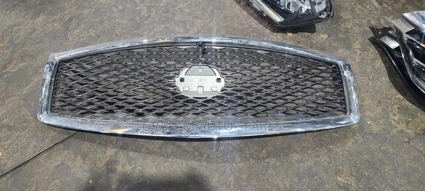 Nissan Fuga Grill - main view