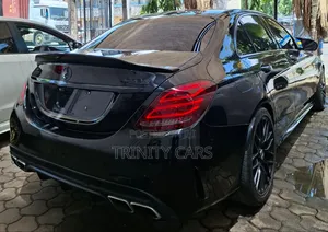 Mercedes-Benz C63 S RWD Sedan (4.0L V8 7A) 2017 Black