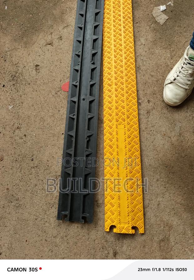Indoor Cable Protector – Anti Slip Heavy Duty - thumbnail 2