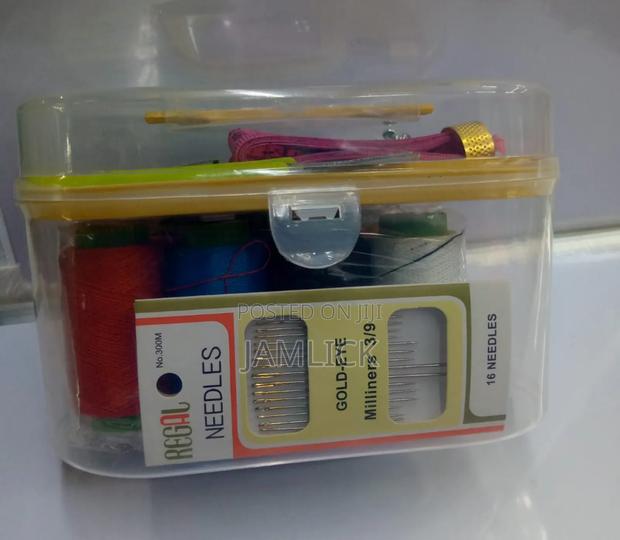 CBC Gold Eye Milliners Sewing Kit – 16 Needles - Km
