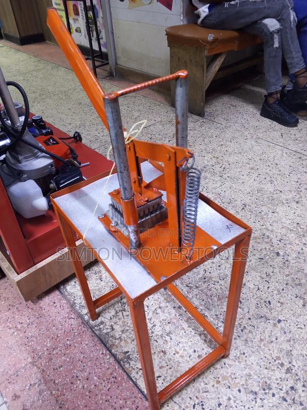 Heavy-Duty Commercial Chips Cutter - main view
