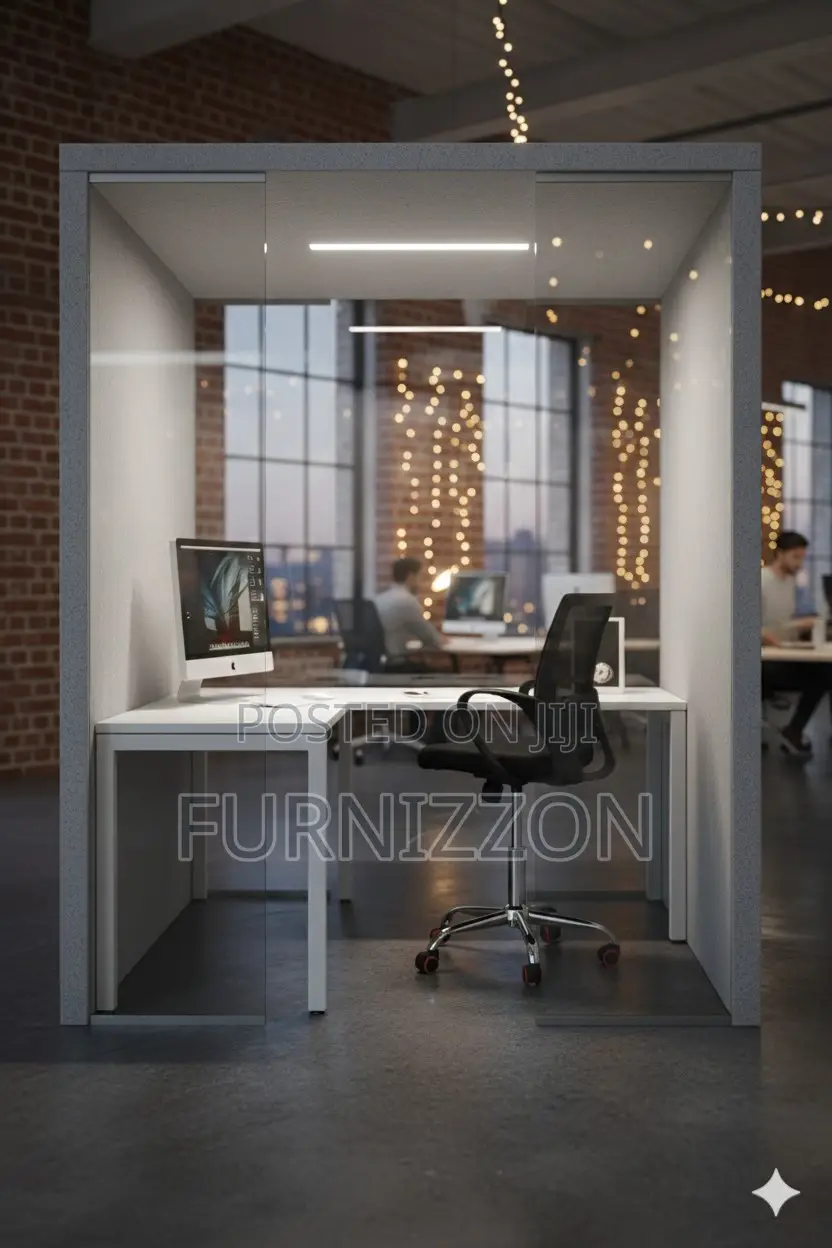 Durable Adjustable Mesh Counter Seat