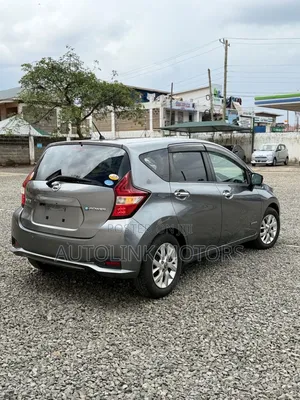 Nissan Note 1.2 Hybrid 2019 Silver