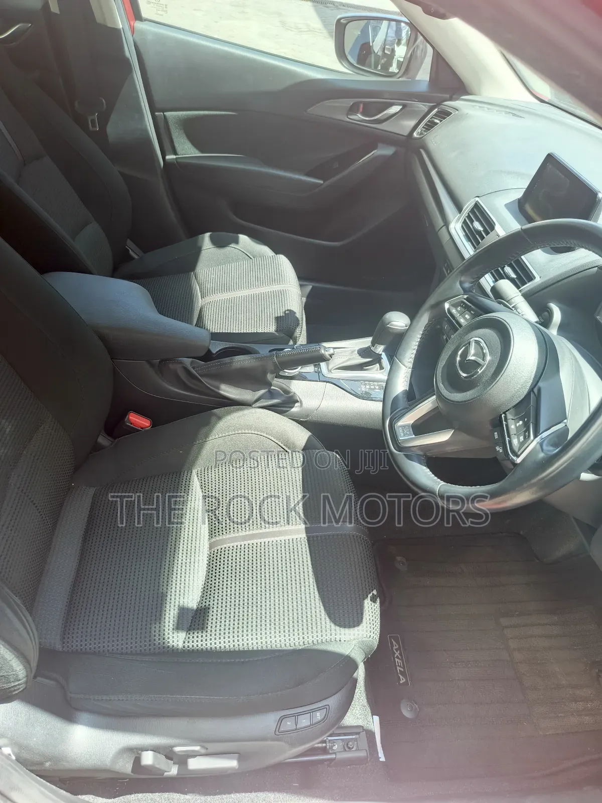 Mazda Axela 2019 Red