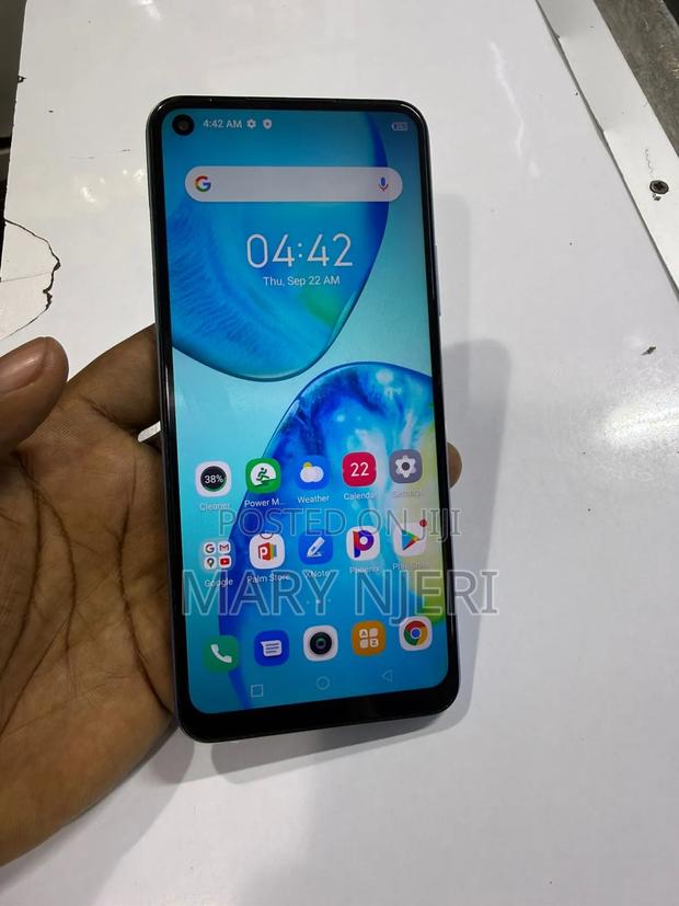 Infinix Note 8i 64 GB Blue - main view